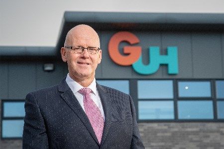 Growing risk of UK offshore energy supply chain relocating overseas due to project delays, survey finds